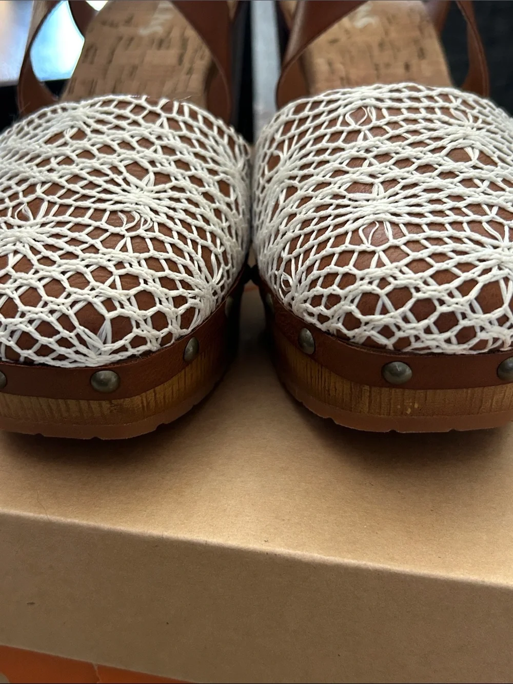 Korks comfortable brown